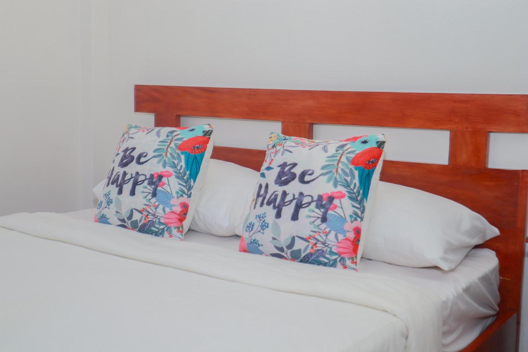 Olana Bed And Breakfast Labrador Ngoại thất bức ảnh