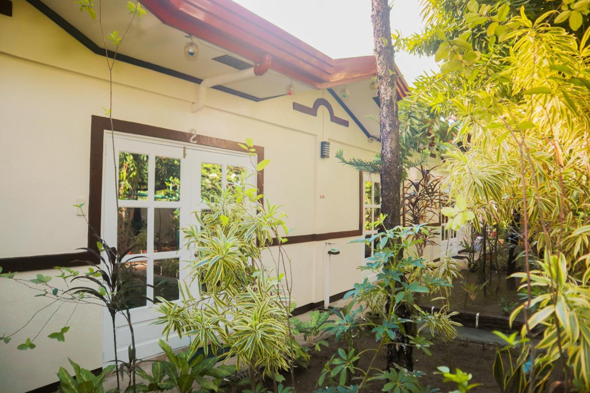 Olana Bed And Breakfast Labrador Ngoại thất bức ảnh