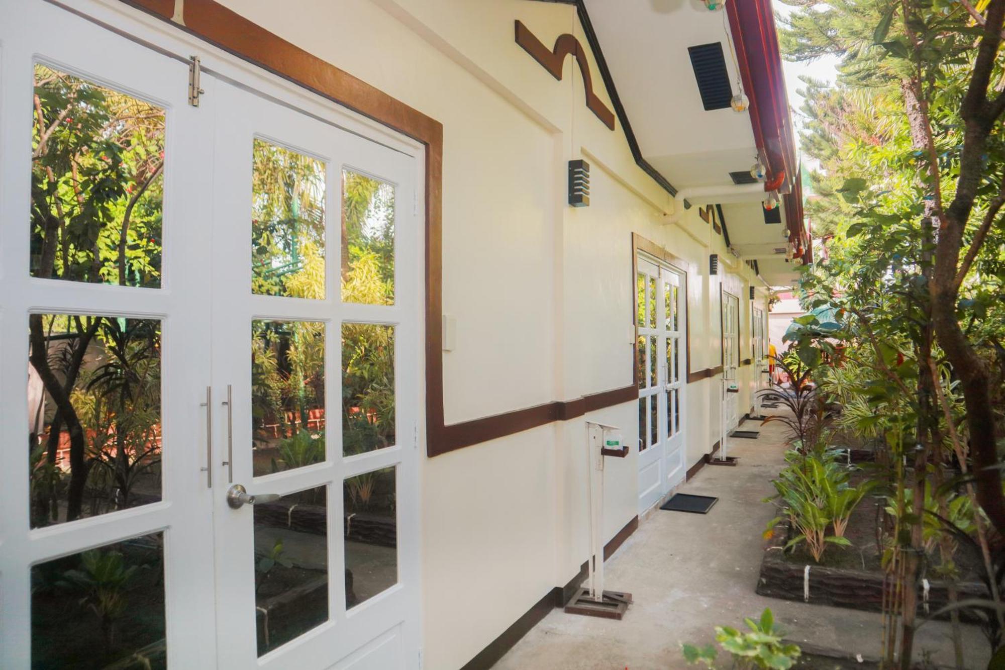 Olana Bed And Breakfast Labrador Ngoại thất bức ảnh